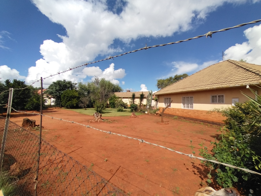 3 Bedroom Property for Sale in Warrenton Northern Cape